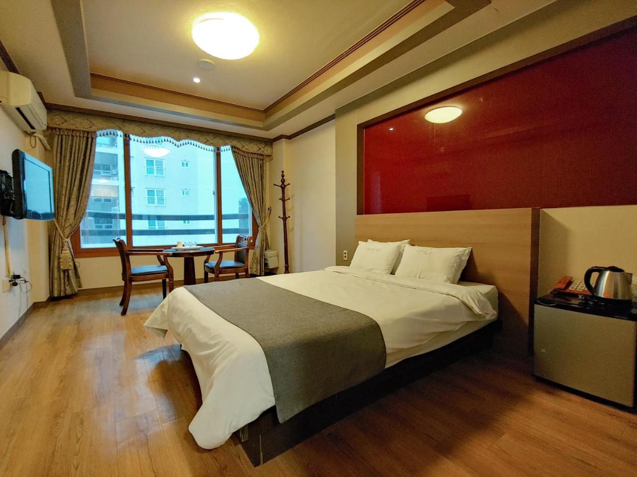 Sky Leaders Hotel Jeju Buitenkant foto
