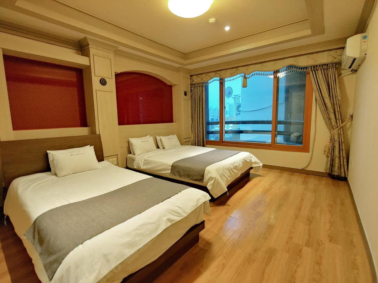 Sky Leaders Hotel Jeju Buitenkant foto